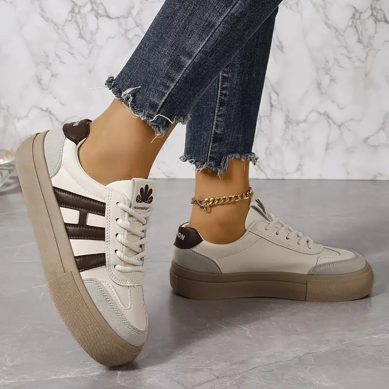 Velaris Sneakers – Stil und Komfort in Perfektion