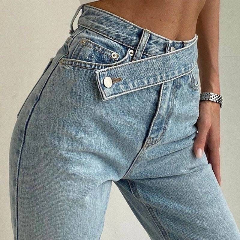 Soreya High-Waist Jeans